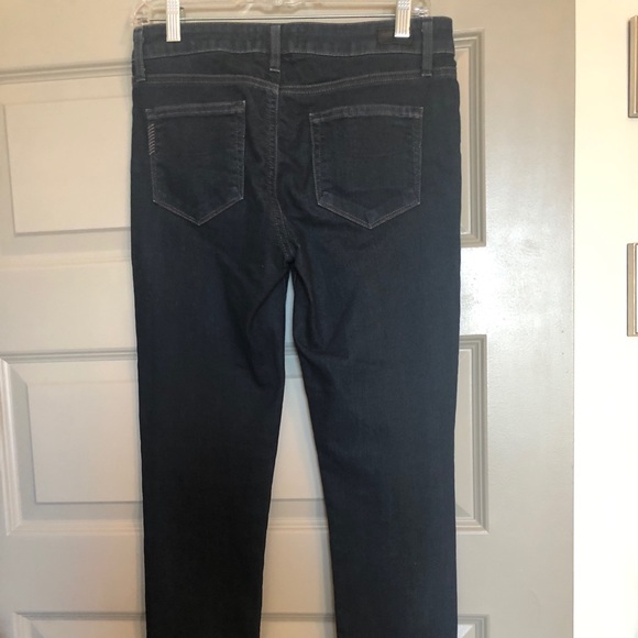 SOLD Paige denim- Skyline Skinny - Picture 2 of 6
